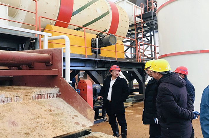 土壤淋洗设备运行现场 土壤淋洗设备运行现场