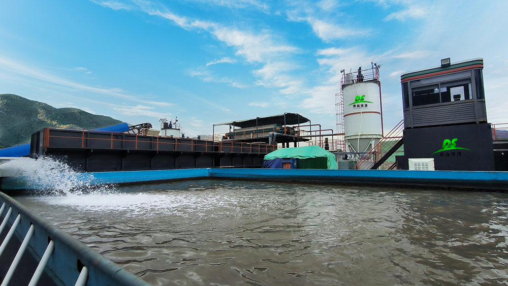 AG贵宾会集团土壤淋洗修复项目现场.jpg AG贵宾会集团土壤淋洗修复项目现场